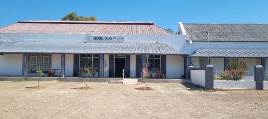 7 Bedroom Property for Sale in Steytlerville Eastern Cape